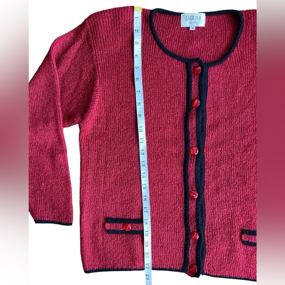 Vintage short knit cardigan red, black trim Jackie O style, EUC Size S/M retro - Picture 5 of 9